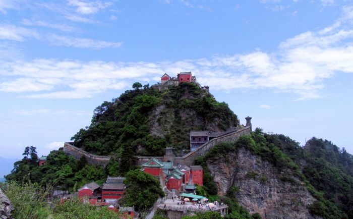 䵱ɽ 䵱ɽب˫ʤµһɽ