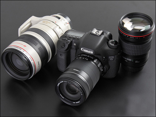 eos 7d ˭ǿ ῵D7200 VS 7D II߸жԱ